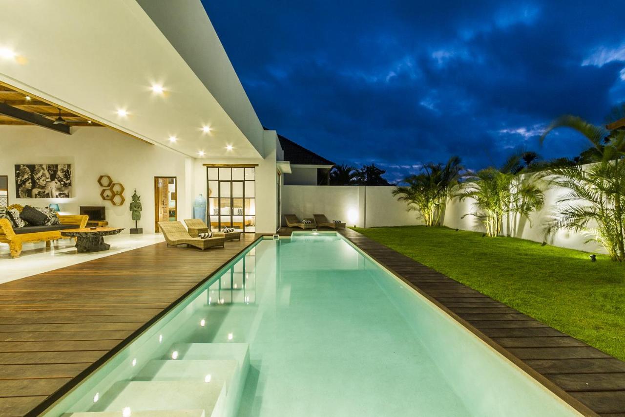Maje By Alfred In Bali Villa *